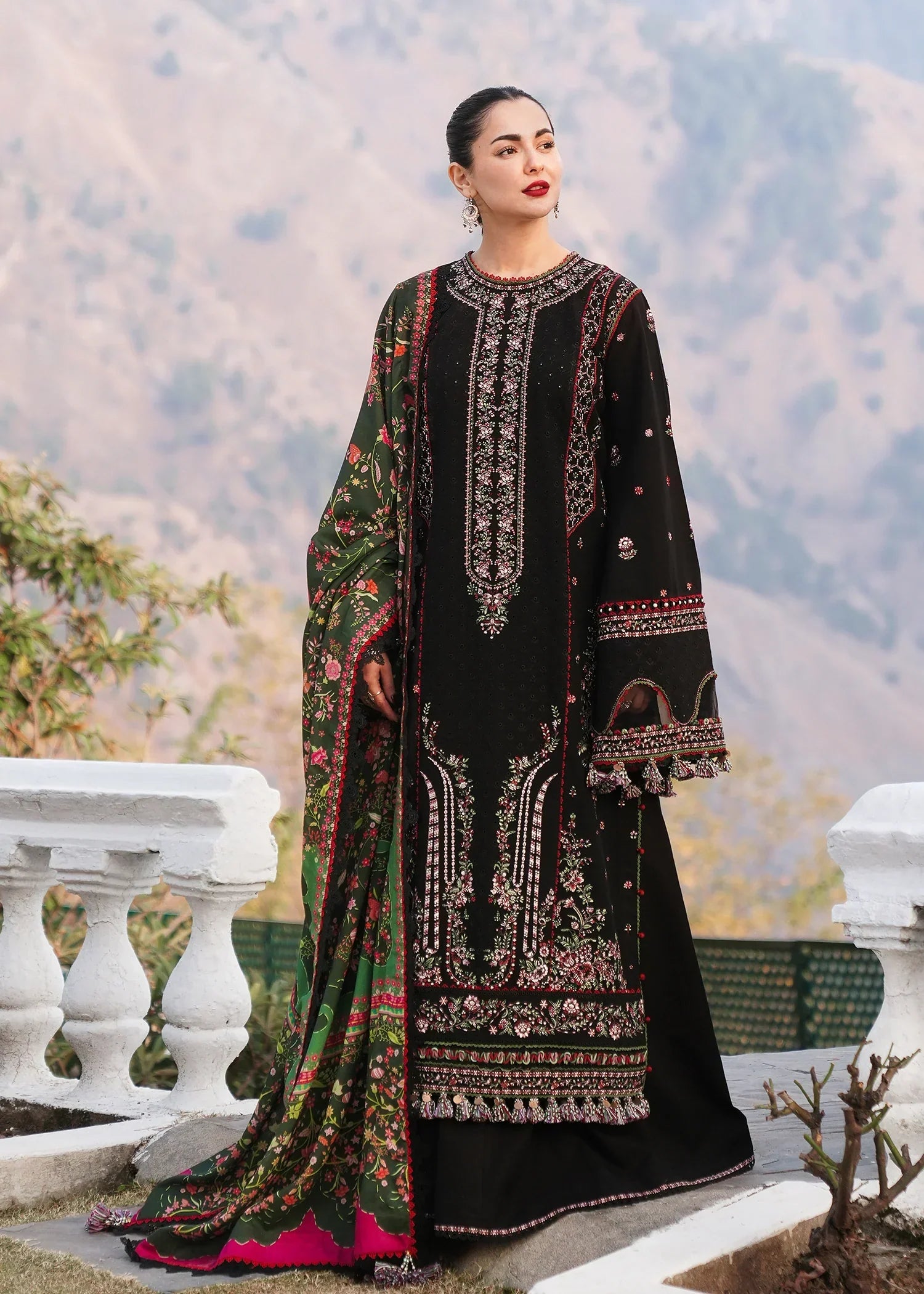 ZOBIA 3PC LAWN UNSTITCHED - BG852