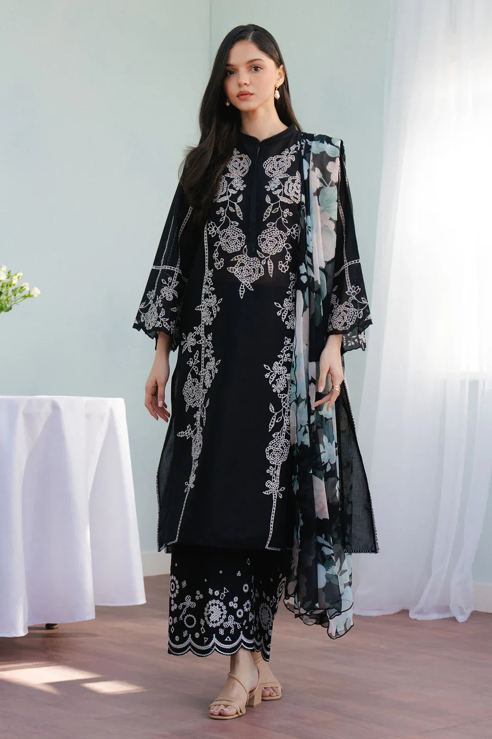 3 PC UNSTITCHED LAWN SUIT - ANS1559