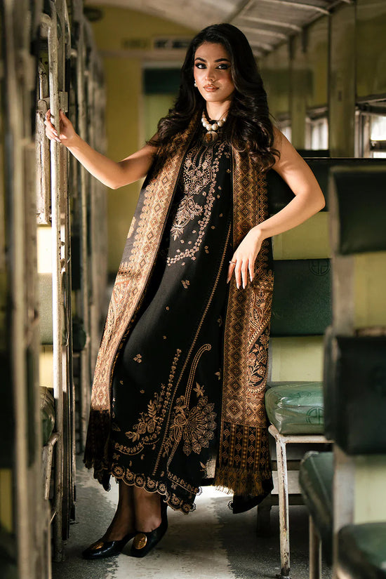 3 PC EMBROIDERED SUIT - BG850