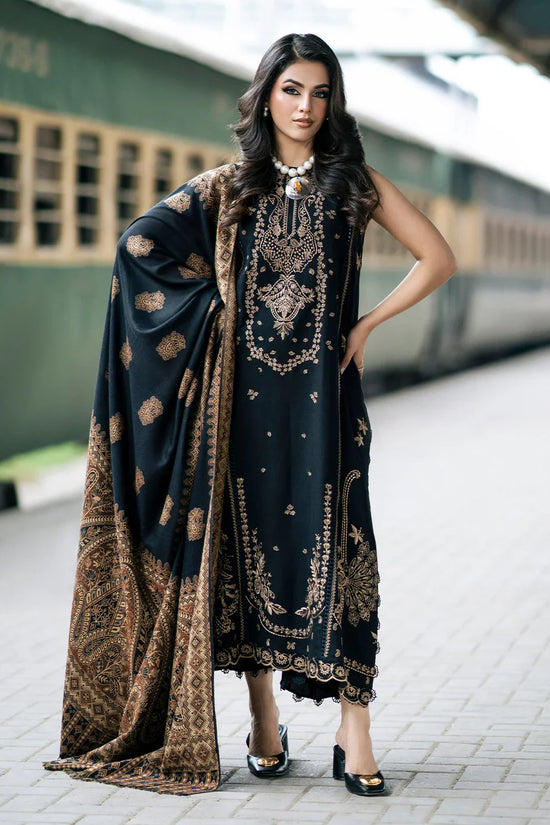 3 PC EMBROIDERED SUIT - BG850