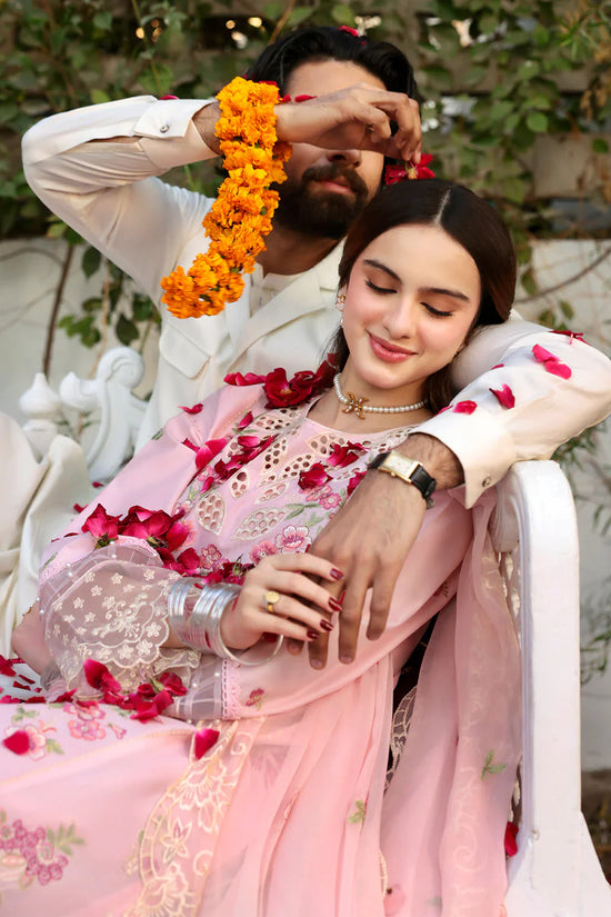 3PC EMBROIDERED LAWN SUIT - 6666