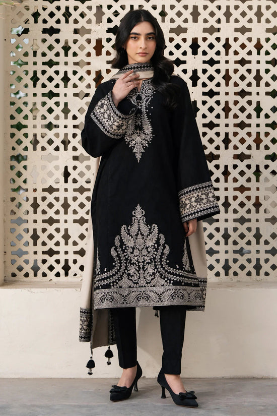3 PC EMBROIDERED SUIT - BG848