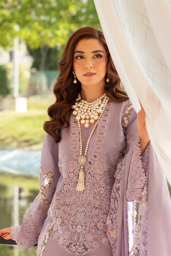 3PC EMBROIDERED LAWN SUIT - 6161