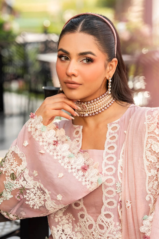 3PC EMBROIDERED LAWN SUIT - 1010