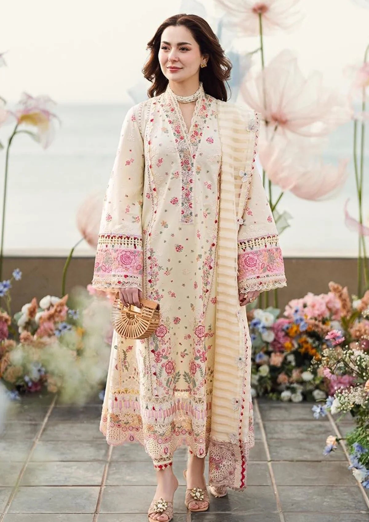 3PC EMBROIDERED LUXURY LAWN -ANS025